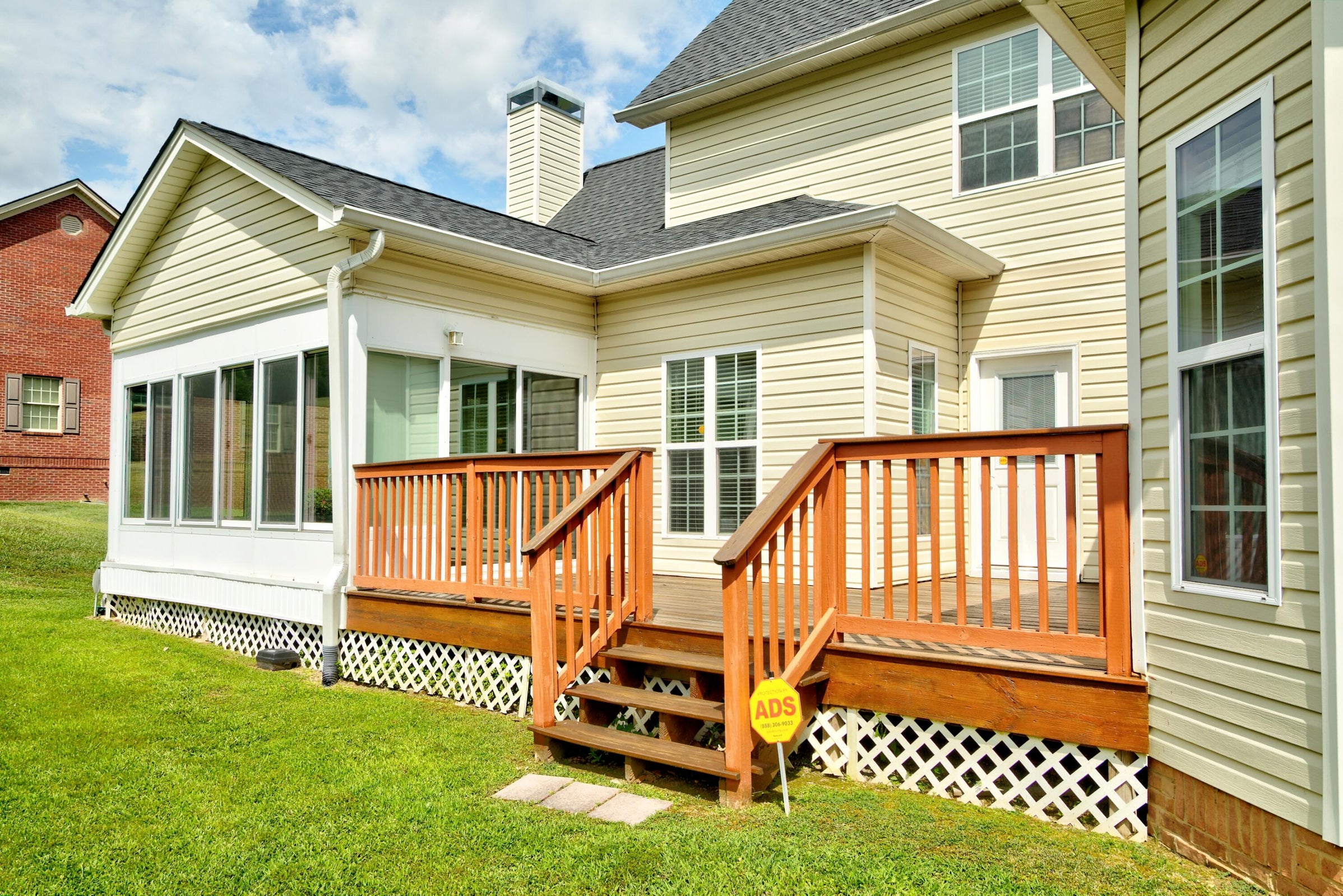 Ringgold, Georgia, 30736, United States, 3 Bedrooms Bedrooms, ,2 BathroomsBathrooms,Residential,Forsale,1995314