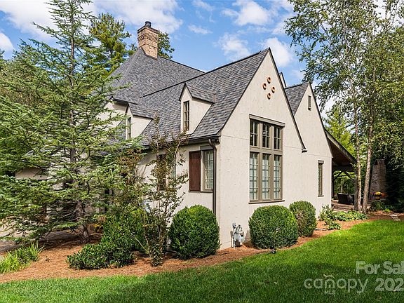 Asheville, North Carolina, 28803, United States, 4 Bedrooms Bedrooms, ,4 BathroomsBathrooms,Residential,Forsale,1986012