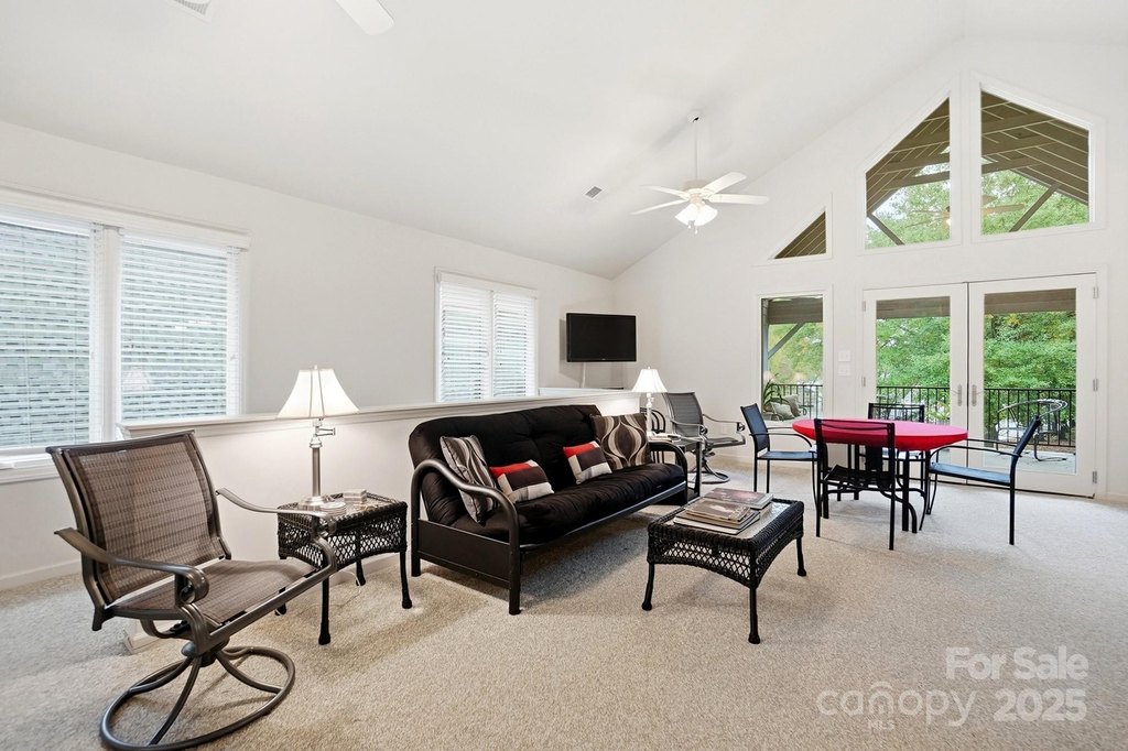 Lake Wylie, South Carolina, 29710, United States, 4 Bedrooms Bedrooms, ,4.5 BathroomsBathrooms,Residential,Forsale,2004559