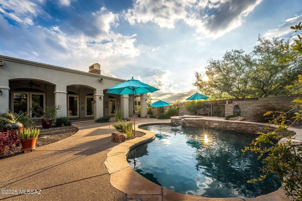 Tucson, Arizona, 85750, United States, 4 Bedrooms Bedrooms, ,3.5 BathroomsBathrooms,Residential,Forsale,2004436