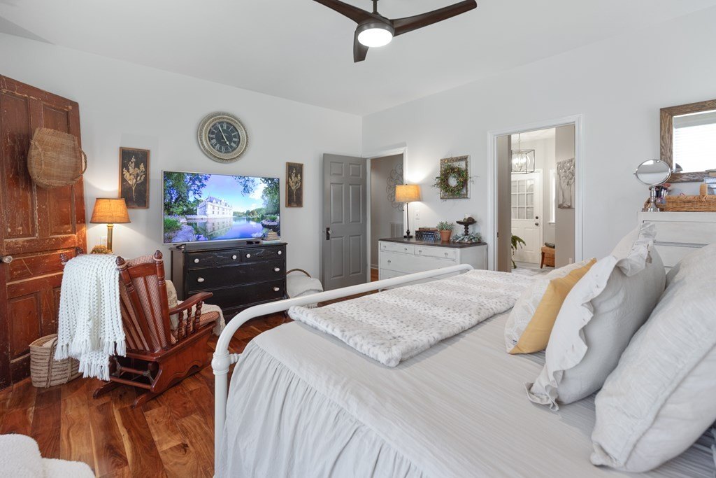 Sparta, Tennessee, 38583, United States, 3 Bedrooms Bedrooms, ,3 BathroomsBathrooms,Residential,Forsale,2010950