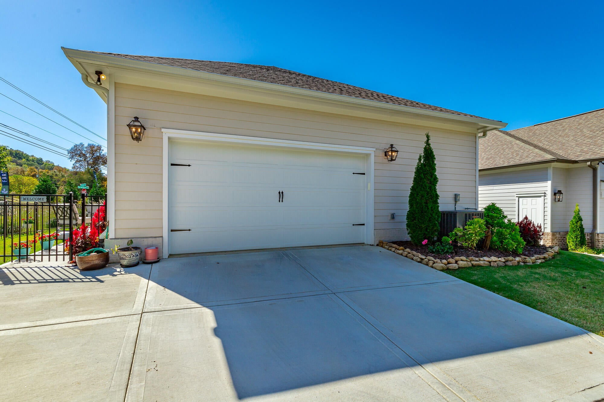 Hixson, Tennessee, 37343, United States, 3 Bedrooms Bedrooms, ,2 BathroomsBathrooms,Residential,Forsale,1995321