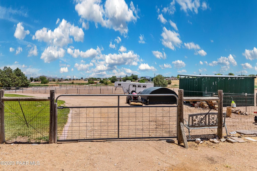 Chino Valley, Arizona, 86323, United States, 2 Bedrooms Bedrooms, ,2.5 BathroomsBathrooms,Residential,Forsale,2011288
