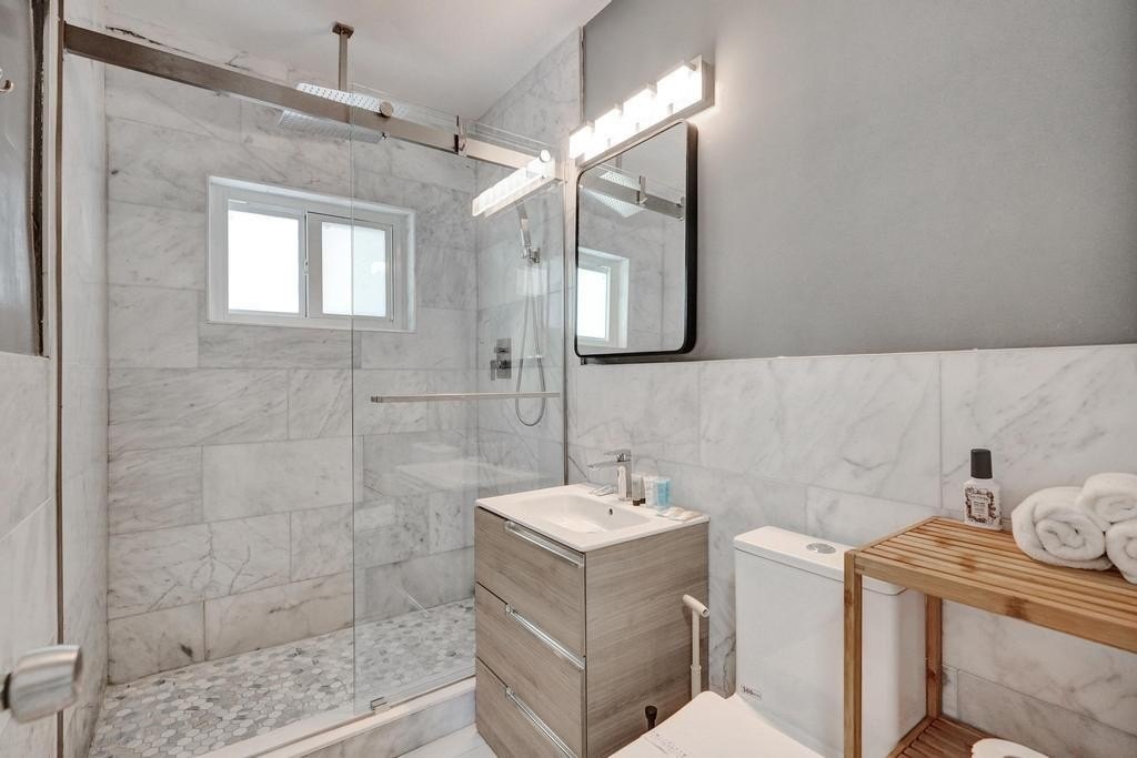 Miami, Florida, 33161, United States, 4 Bedrooms Bedrooms, ,3 BathroomsBathrooms,Residential,Forsale,1994092