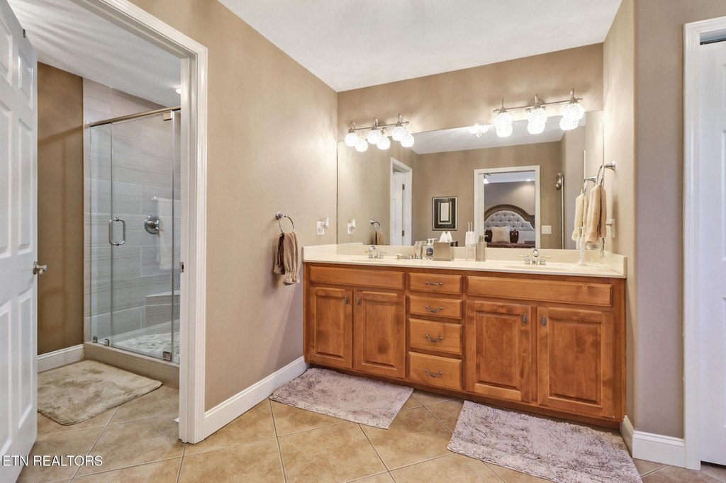 Fairfield Glade, Tennessee, 38558, United States, 3 Bedrooms Bedrooms, ,2 BathroomsBathrooms,Residential,Forsale,1907848