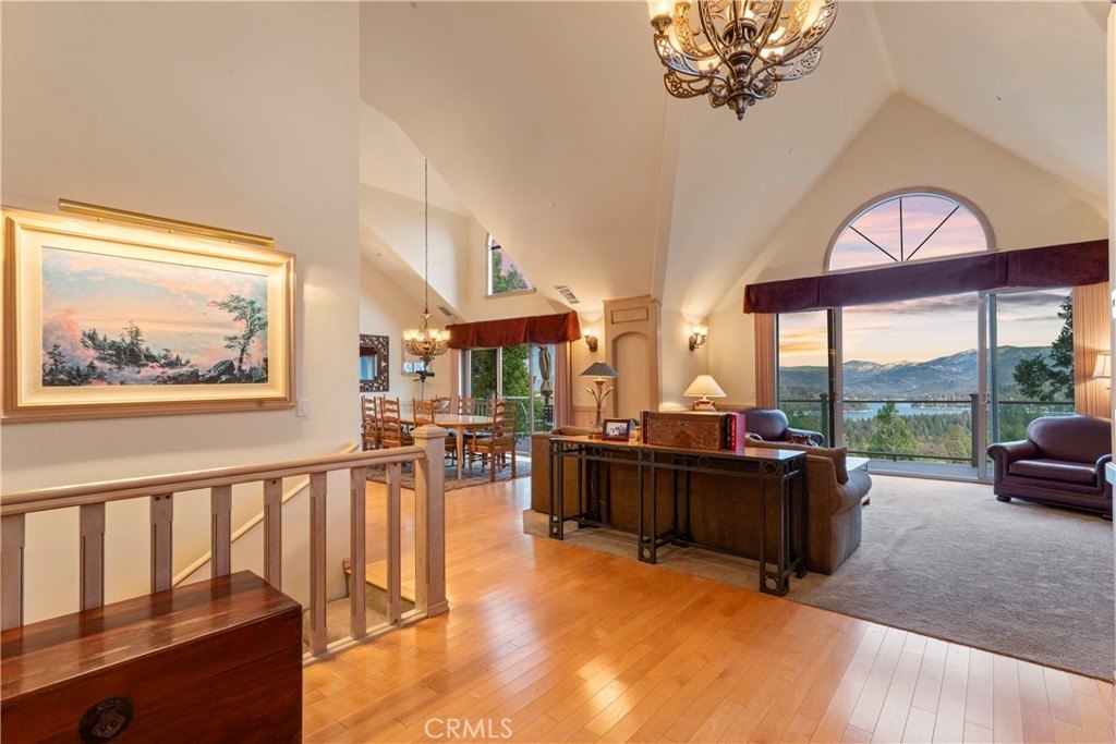 Lake Arrowhead, California, 92352, United States, 4 Bedrooms Bedrooms, ,2.5 BathroomsBathrooms,Residential,Forsale,1946613