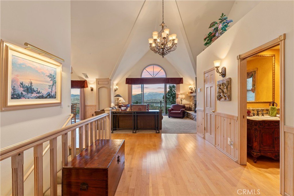 Lake Arrowhead, California, 92352, United States, 4 Bedrooms Bedrooms, ,2.5 BathroomsBathrooms,Residential,Forsale,1946613