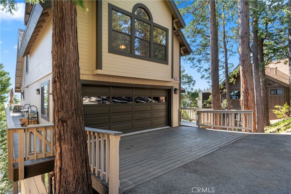 Lake Arrowhead, California, 92352, United States, 4 Bedrooms Bedrooms, ,2.5 BathroomsBathrooms,Residential,Forsale,1946613