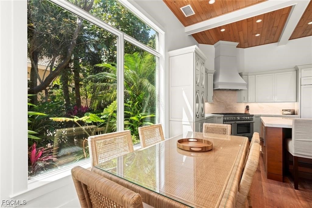 Sanibel, Florida, 33957, United States, 3 Bedrooms Bedrooms, ,4 BathroomsBathrooms,Residential,Forsale,1998634