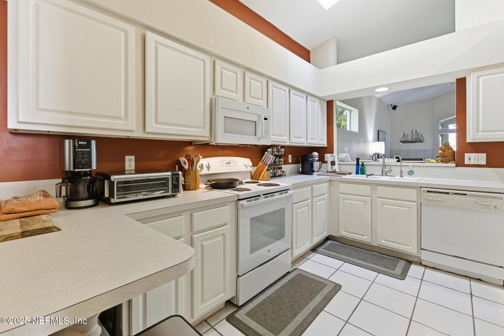 Ponte Vedra Beach, Florida, 32082, United States, 3 Bedrooms Bedrooms, ,2 BathroomsBathrooms,Residential,Forsale,2001149