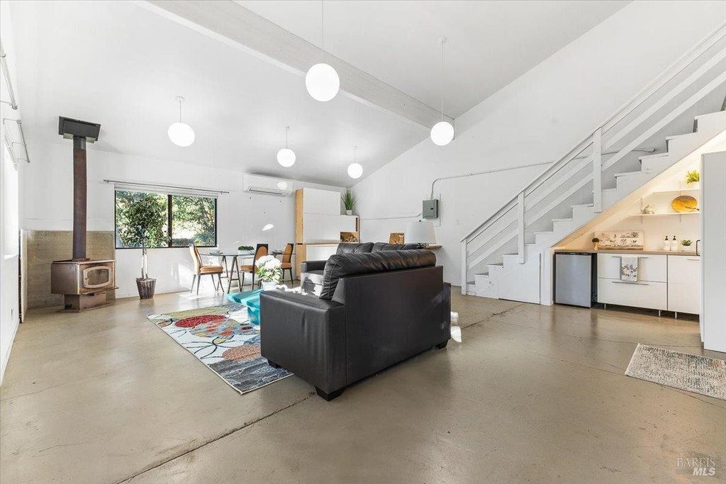 Santa Rosa, California, 95404, United States, 3 Bedrooms Bedrooms, ,3.5 BathroomsBathrooms,Residential,Forsale,2004739