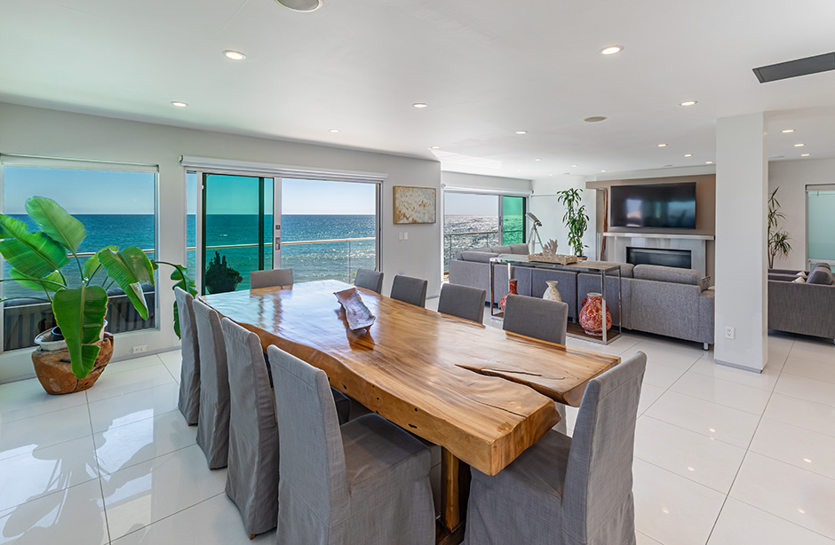 Malibu, California, 90265, United States, 6 Bedrooms Bedrooms, ,4 BathroomsBathrooms,Residential,Forsale,2001447