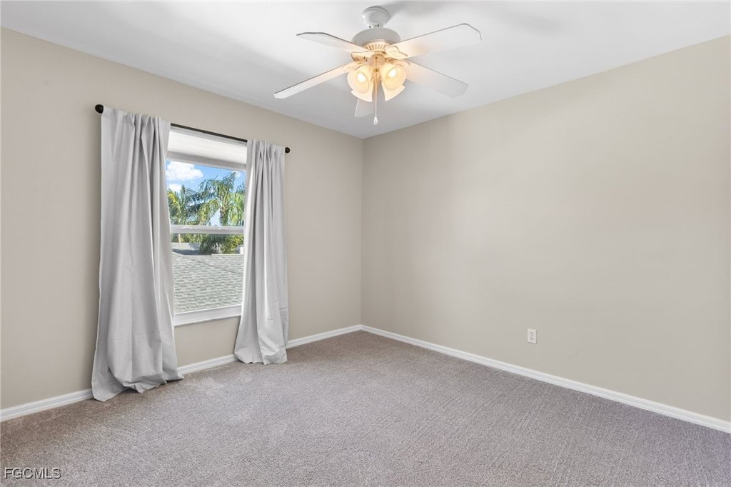 Fort Myers, Florida, 33908, United States, 5 Bedrooms Bedrooms, ,3 BathroomsBathrooms,Residential,Forsale,1998613