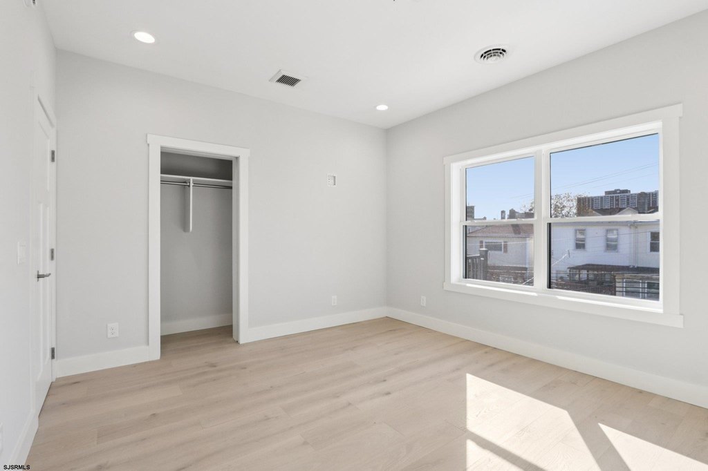 Atlantic City, New Jersey, 08401, United States, ,Residential,Forsale,2004608