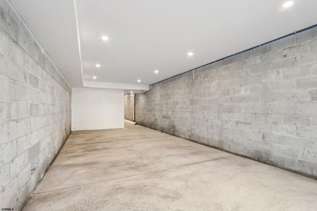 Atlantic City, New Jersey, 08401, United States, ,Residential,Forsale,2004608