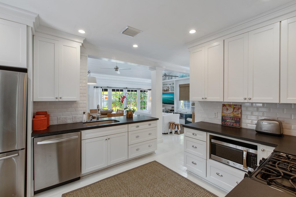 Key West, Florida, 33040, United States, 3 Bedrooms Bedrooms, ,2 BathroomsBathrooms,Residential,Forsale,2011097