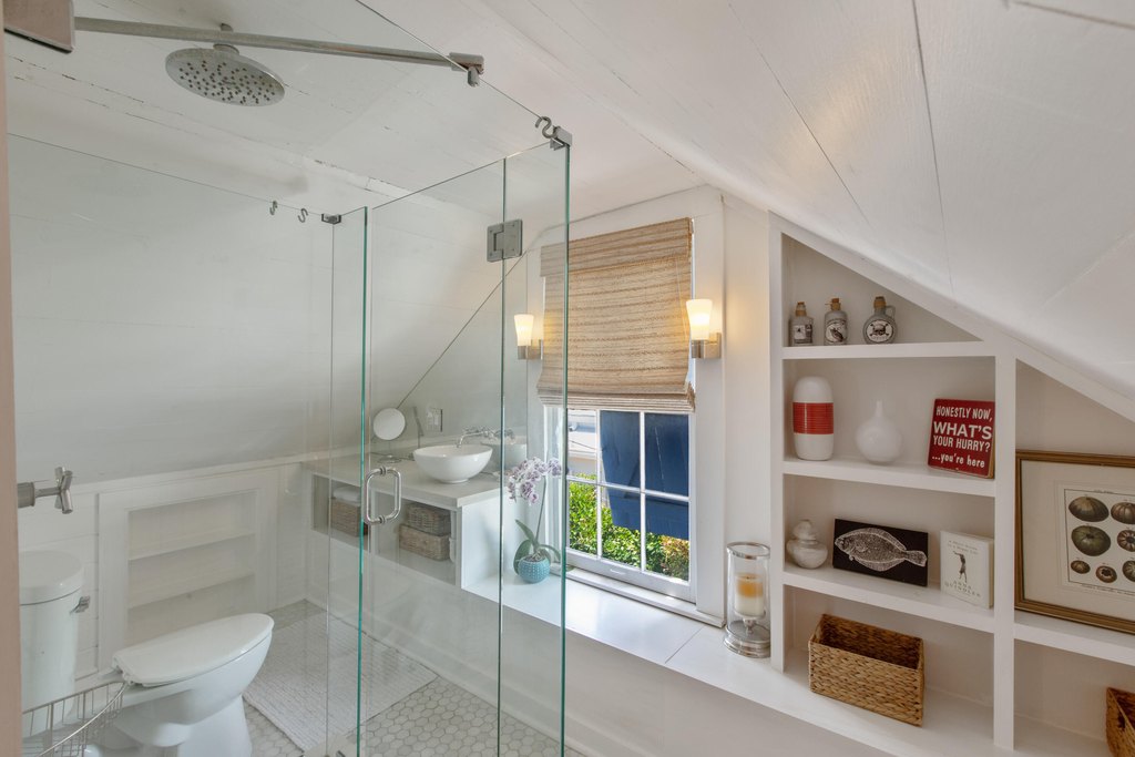 Key West, Florida, 33040, United States, 3 Bedrooms Bedrooms, ,2 BathroomsBathrooms,Residential,Forsale,2011097