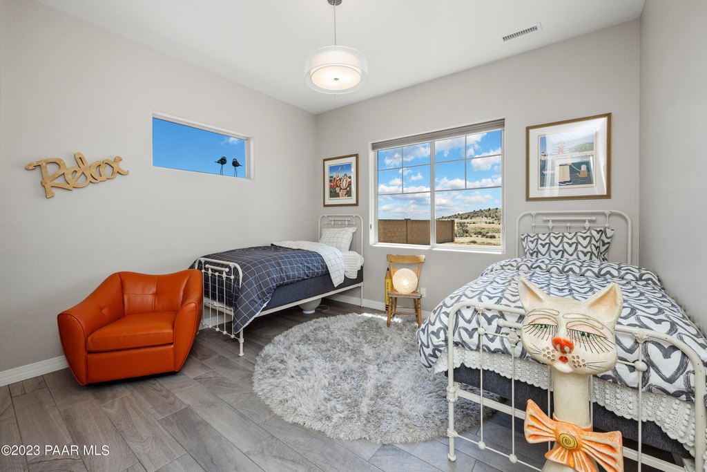 Prescott, Arizona, 86301, United States, 3 Bedrooms Bedrooms, ,3.5 BathroomsBathrooms,Residential,Forsale,1992713