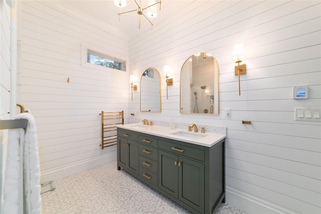 OCALA, Florida, 34480, United States, 4 Bedrooms Bedrooms, ,3 BathroomsBathrooms,Residential,Forsale,2004579