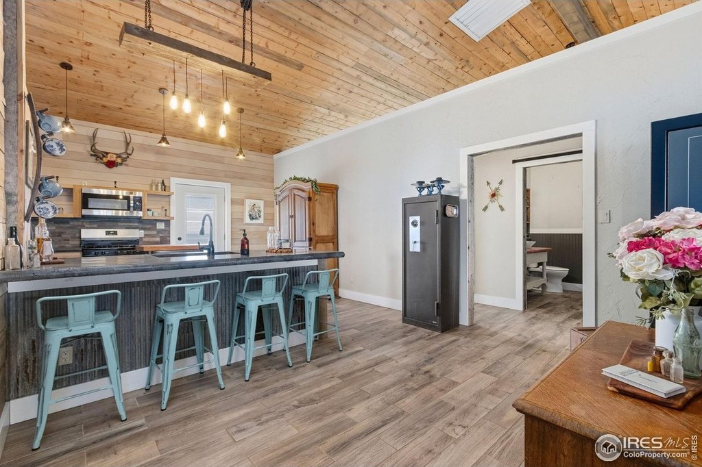 Nunn, Colorado, 80648, United States, 3 Bedrooms Bedrooms, ,2 BathroomsBathrooms,Residential,Forsale,2004285