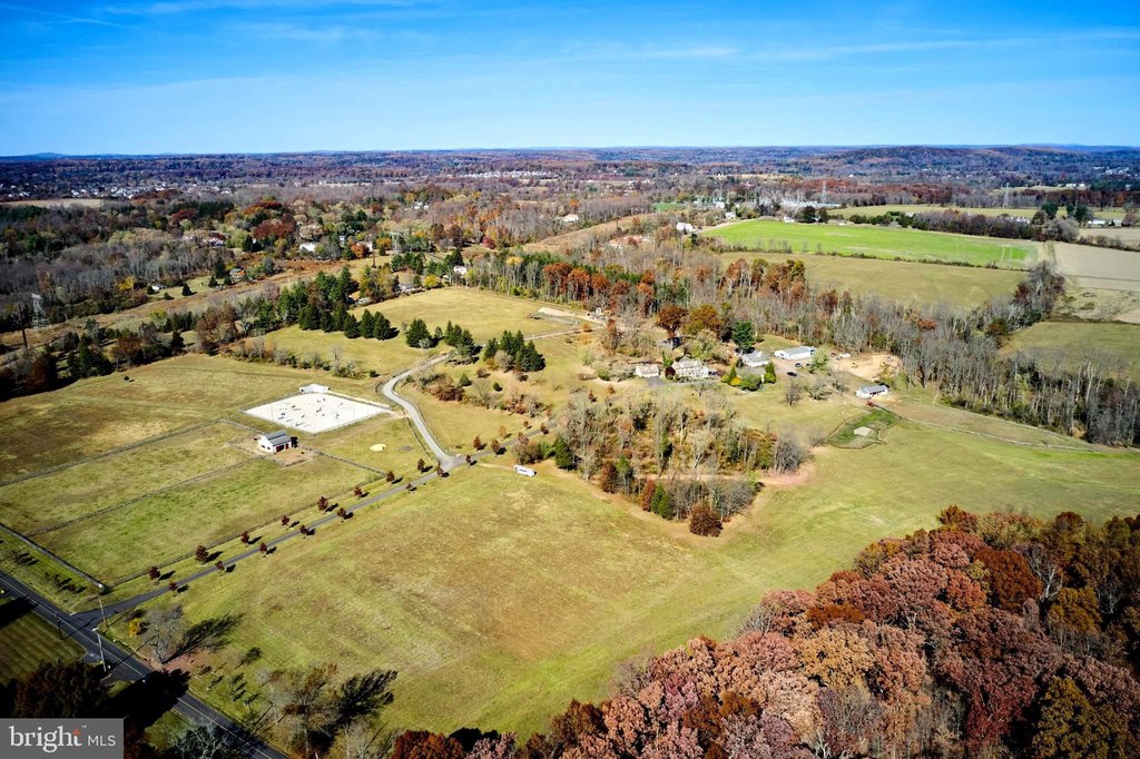 FURLONG, Pennsylvania, 18925, United States, 5 Bedrooms Bedrooms, ,3.5 BathroomsBathrooms,Residential,Forsale,1905142