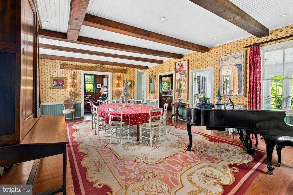 EAST STROUDSBURG, Pennsylvania, 18302, United States, 4 Bedrooms Bedrooms, ,4.5 BathroomsBathrooms,Residential,Forsale,1971847