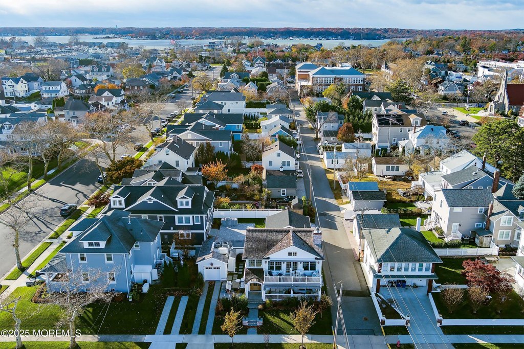 Avon-by-the-sea, New Jersey, 07717, United States, 3 Bedrooms Bedrooms, ,2.5 BathroomsBathrooms,Residential,Forsale,2004833