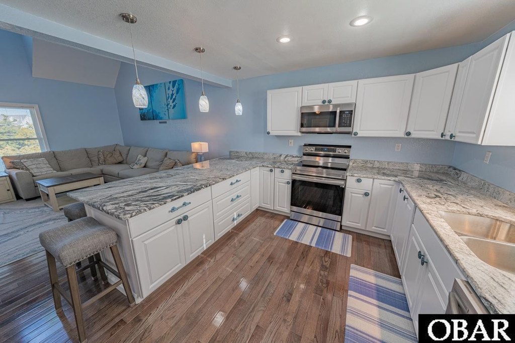 Avon, North Carolina, 27915, United States, 3 Bedrooms Bedrooms, ,3.5 BathroomsBathrooms,Residential,Forsale,2004891