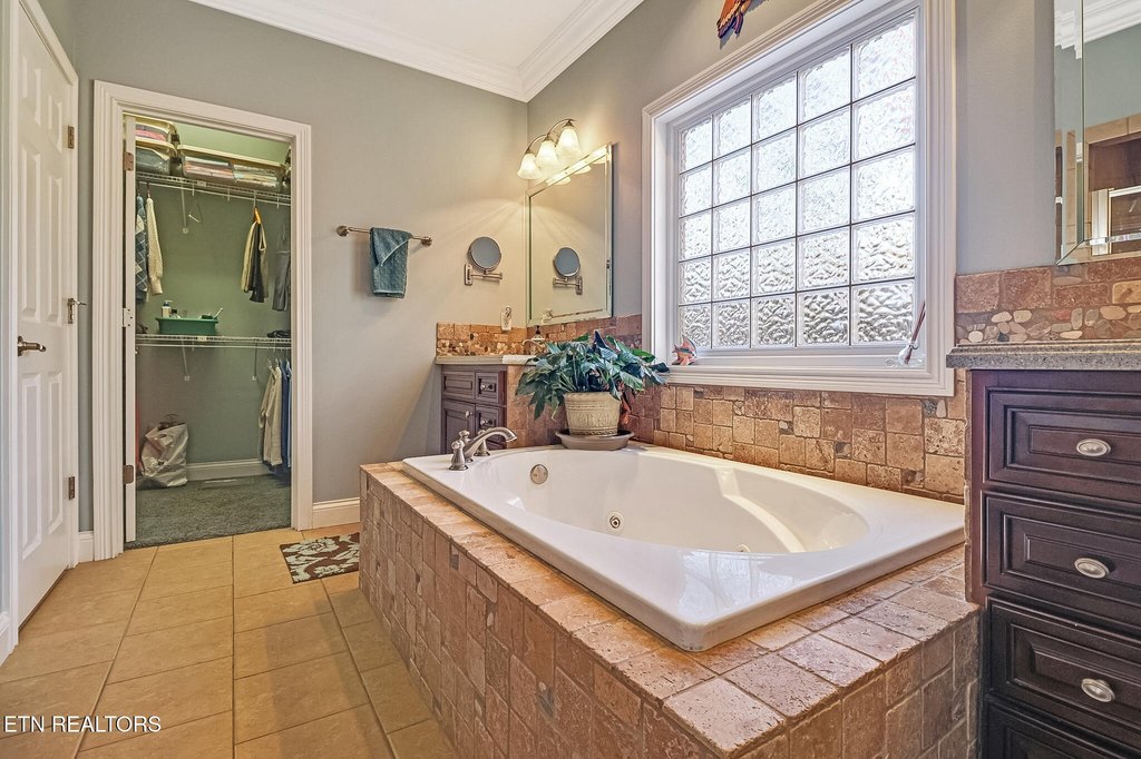 Fairfield Glade, Tennessee, 38558, United States, 3 Bedrooms Bedrooms, ,2 BathroomsBathrooms,Residential,Forsale,1996600