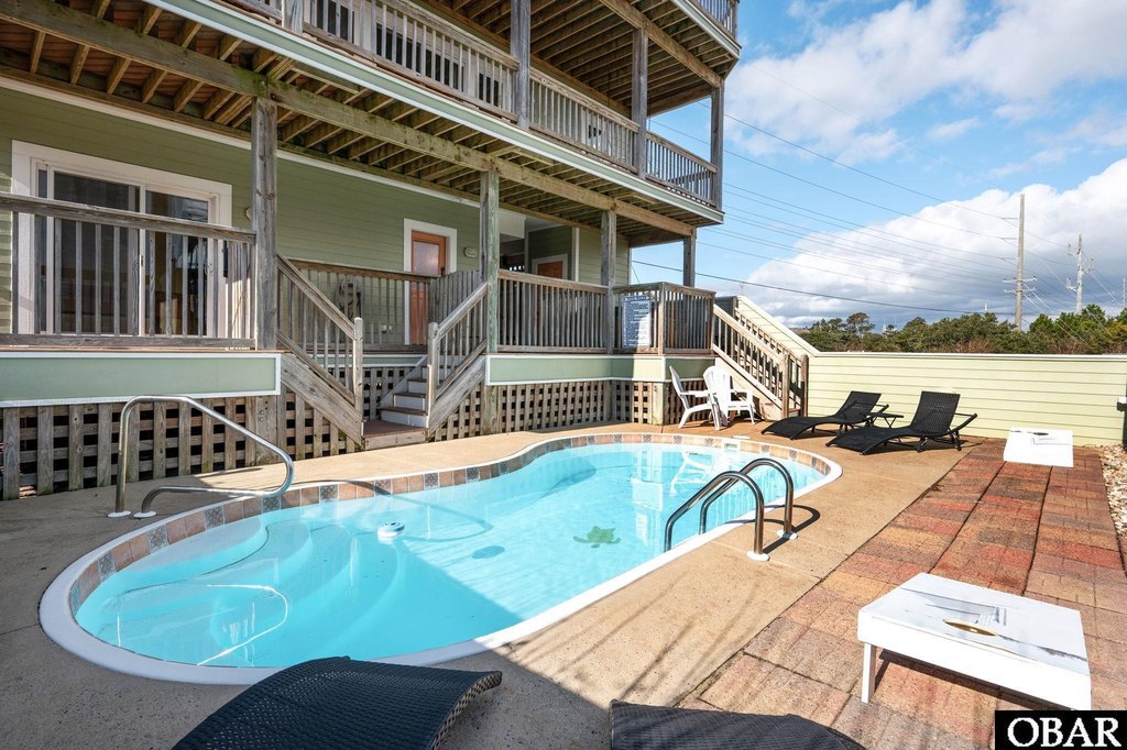 Waves, North Carolina, 27982, United States, 4 Bedrooms Bedrooms, ,4.5 BathroomsBathrooms,Residential,Forsale,2004126