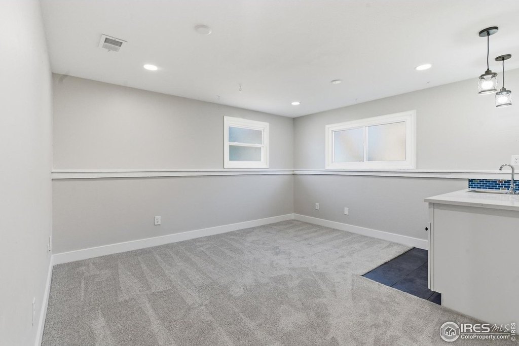 Fort Collins, Colorado, 80521, United States, 4 Bedrooms Bedrooms, ,2 BathroomsBathrooms,Residential,Forsale,2004286