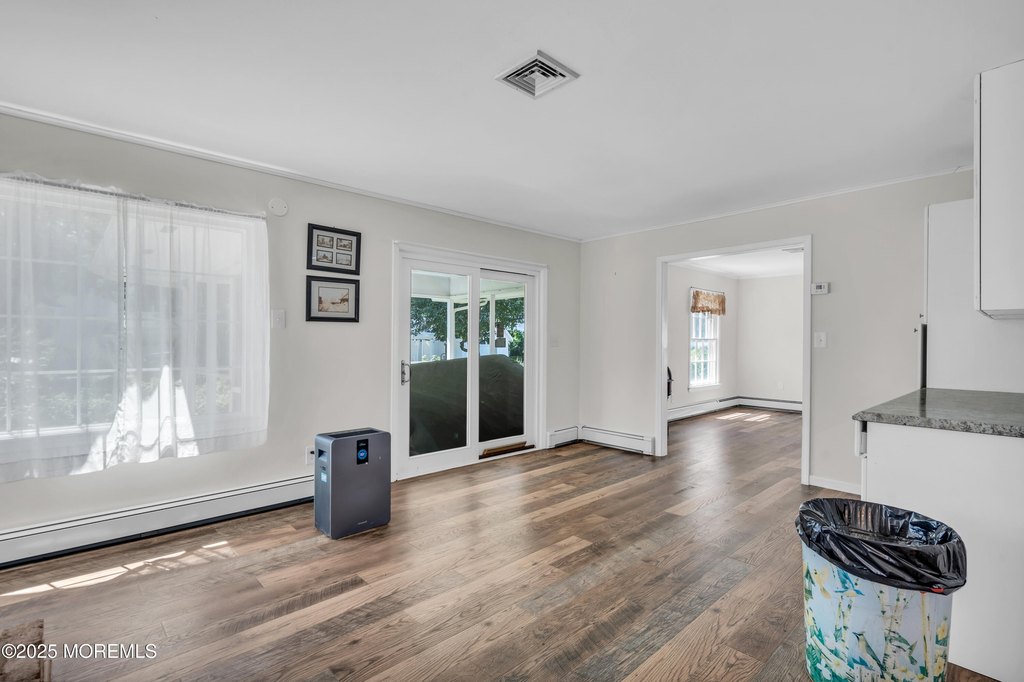 Toms River, New Jersey, 08753, United States, 3 Bedrooms Bedrooms, ,2 BathroomsBathrooms,Residential,Forsale,1966076