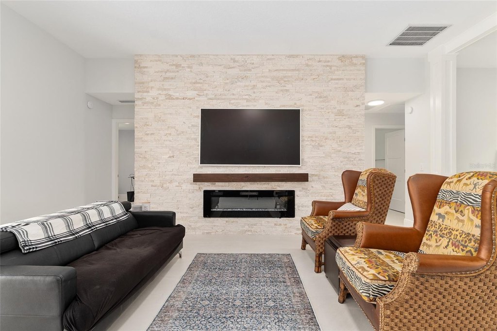 OCALA, Florida, 34482, United States, 4 Bedrooms Bedrooms, ,3 BathroomsBathrooms,Residential,Forsale,2004592