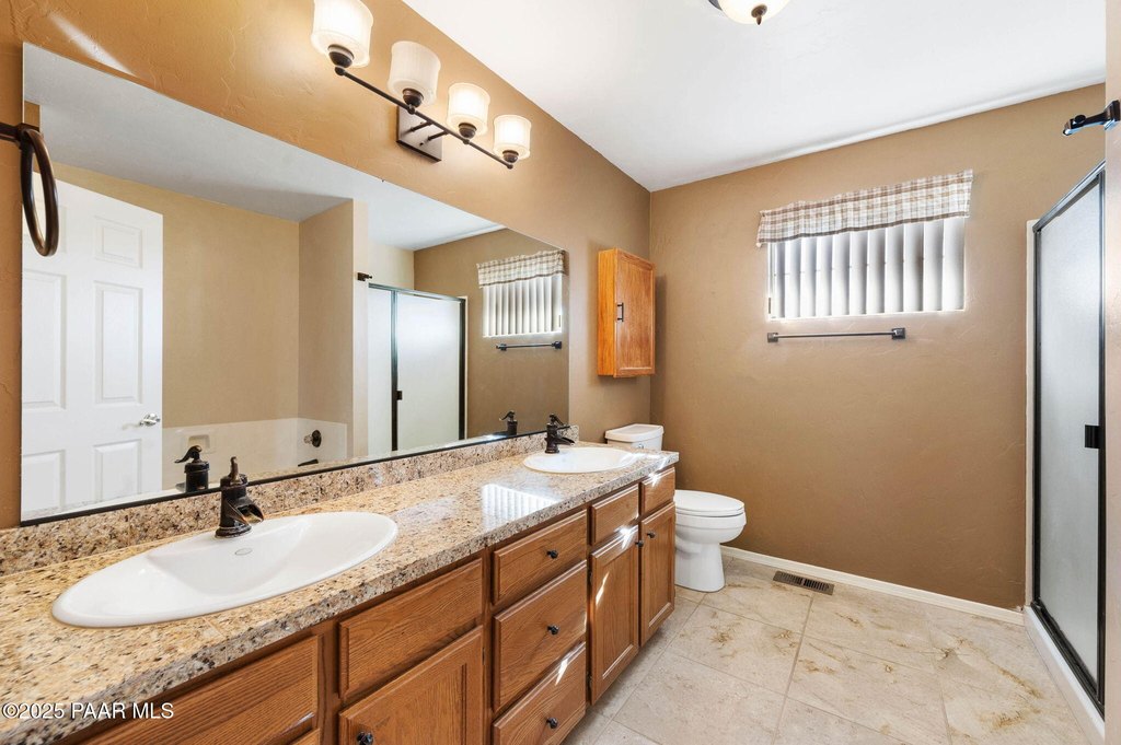 Prescott, Arizona, 86301, United States, 3 Bedrooms Bedrooms, ,6.5 BathroomsBathrooms,Residential,Forsale,2011291