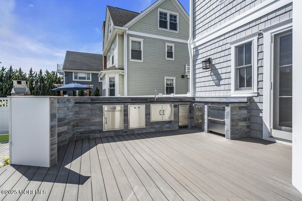 Spring Lake, New Jersey, 07762, United States, 6 Bedrooms Bedrooms, ,7 BathroomsBathrooms,Residential,Forsale,2001418