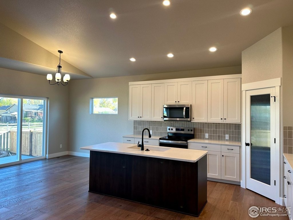 Wellington, Colorado, 80549, United States, 3 Bedrooms Bedrooms, ,2 BathroomsBathrooms,Residential,Forsale,1999967