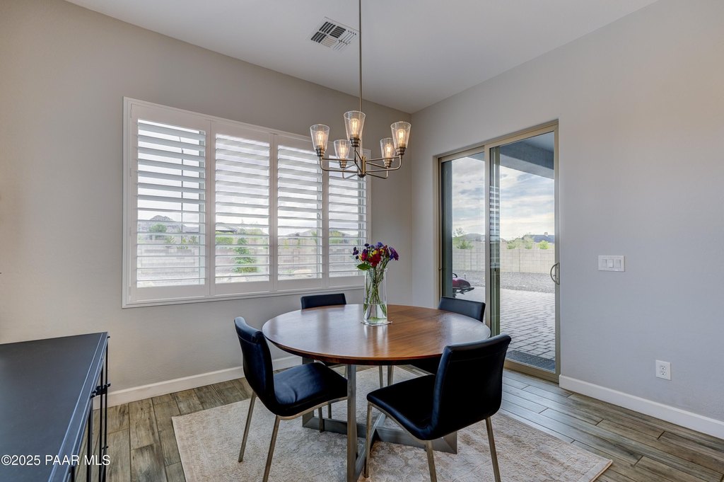 Prescott, Arizona, 86301, United States, 3 Bedrooms Bedrooms, ,2.5 BathroomsBathrooms,Residential,Forsale,1952163