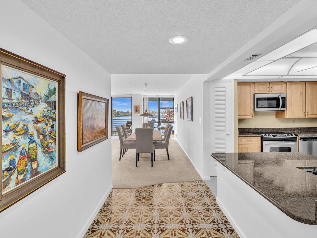 Boca Raton, Florida, 33431, United States, 2 Bedrooms Bedrooms, ,2 BathroomsBathrooms,Residential,Forsale,2009934