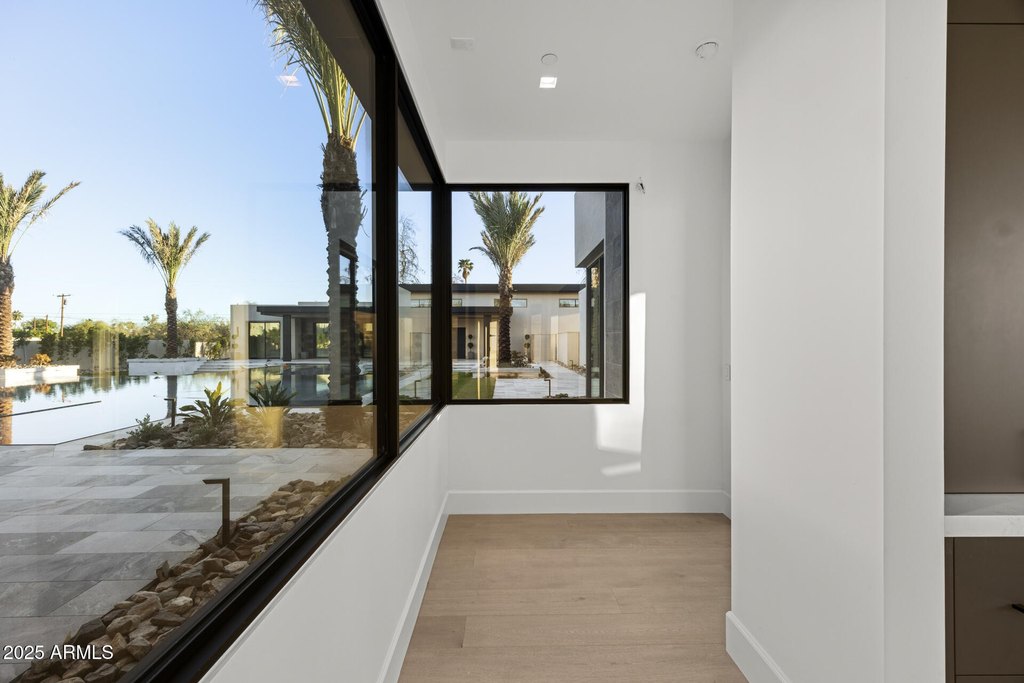 Scottsdale, Arizona, 85254, United States, 6 Bedrooms Bedrooms, ,6.5 BathroomsBathrooms,Residential,Forsale,2004934