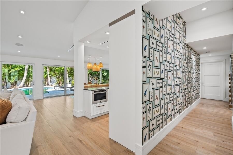 Delray Beach, Florida, 33444, United States, 5 Bedrooms Bedrooms, ,5.5 BathroomsBathrooms,Residential,Forsale,1996336