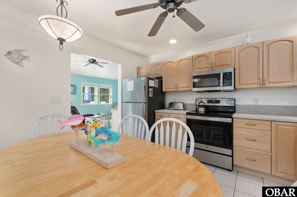 Southern Shores, North Carolina, 27949, United States, 4 Bedrooms Bedrooms, ,3 BathroomsBathrooms,Residential,Forsale,2004895