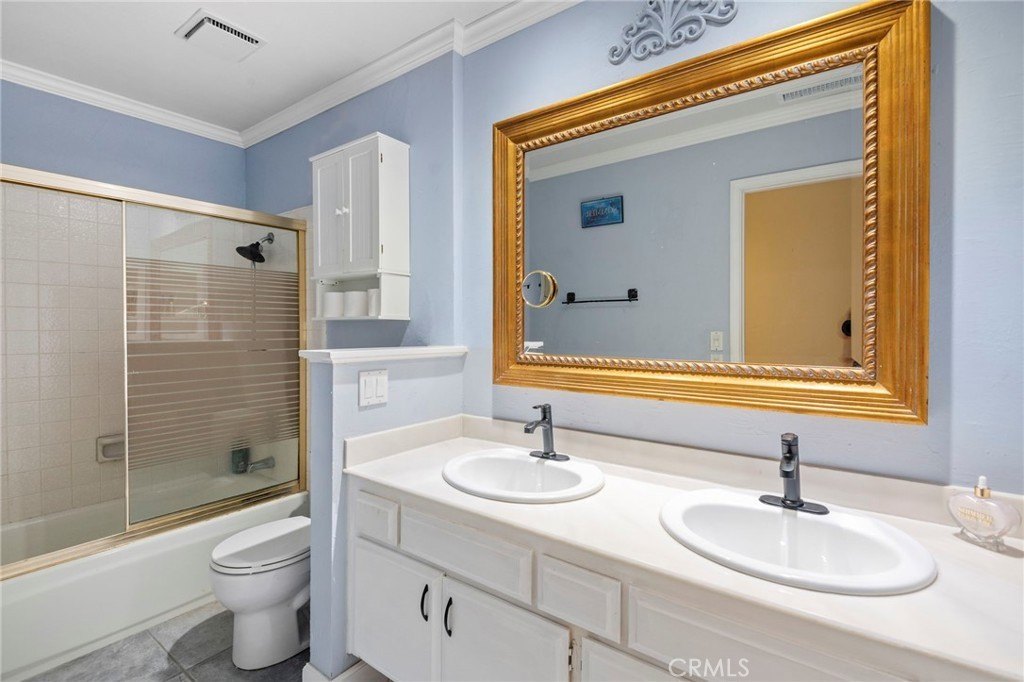 Lake Forest, California, 92630, United States, 5 Bedrooms Bedrooms, ,2.5 BathroomsBathrooms,Residential,Forsale,2009208