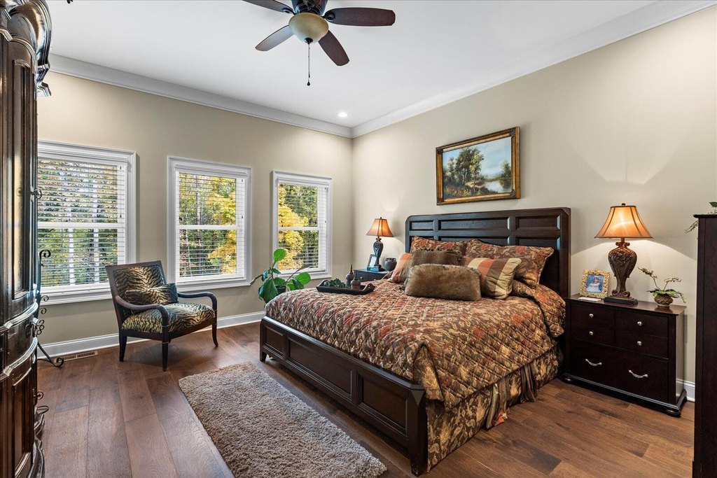 Chattanooga, Tennessee, 37419, United States, 4 Bedrooms Bedrooms, ,3.5 BathroomsBathrooms,Residential,Forsale,2009595