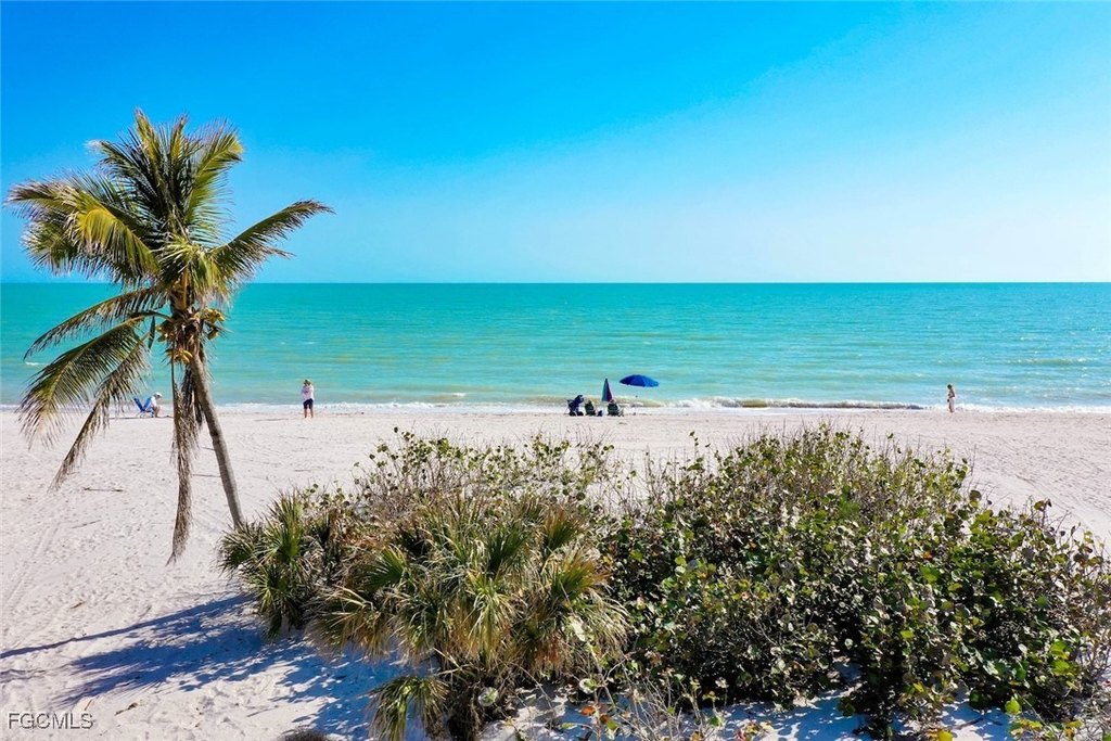 Sanibel, Florida, 33957, United States, 2 Bedrooms Bedrooms, ,2 BathroomsBathrooms,Residential,Forsale,1998645