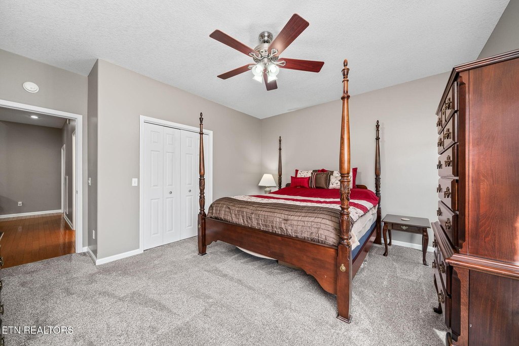 Crossville, Tennessee, 38558, United States, 4 Bedrooms Bedrooms, ,2.5 BathroomsBathrooms,Residential,Forsale,1996605