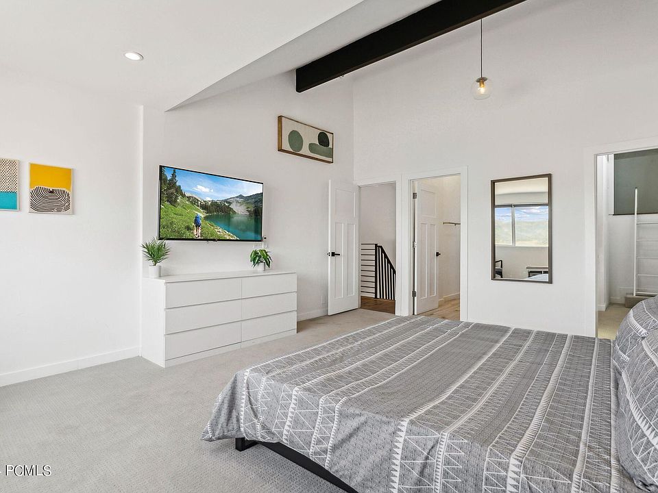 Park City, Utah, 84098, United States, 5 Bedrooms Bedrooms, ,3 BathroomsBathrooms,Residential,Forsale,2000249