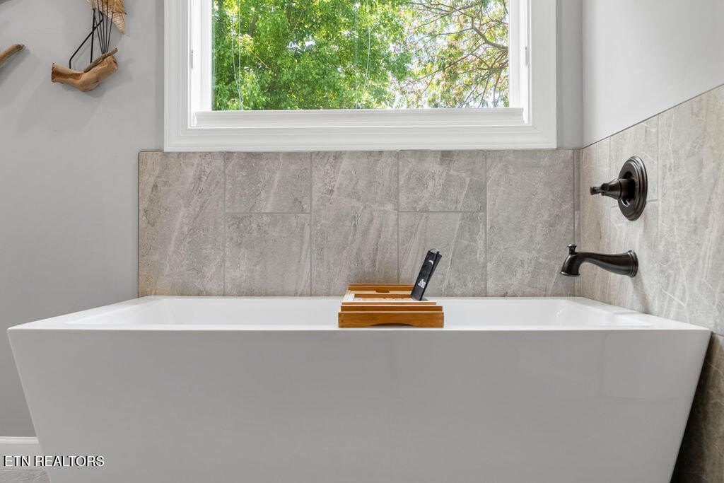 Loudon, Tennessee, 37774, United States, 3 Bedrooms Bedrooms, ,2 BathroomsBathrooms,Residential,Forsale,1942457 Loudon, Tennessee, 37774, United States, 3 Bedrooms Bedrooms, ,2 BathroomsBathrooms,Residential,Forsale,1942457