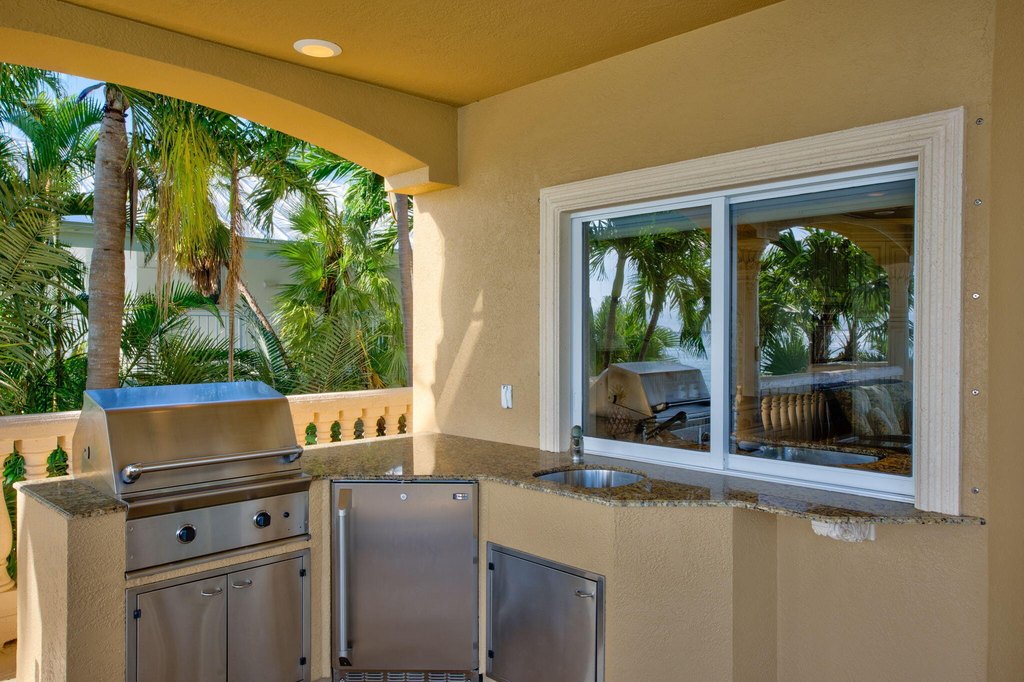 Key Colony, Florida, 33051, United States, 4 Bedrooms Bedrooms, ,5 BathroomsBathrooms,Residential,Forsale,2004354