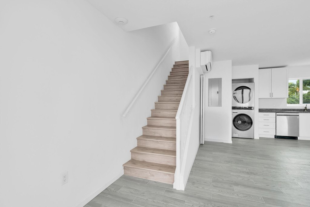 Marathon, Florida, 33050, United States, 1 Bedroom Bedrooms, ,2 BathroomsBathrooms,Residential,Forsale,2011108