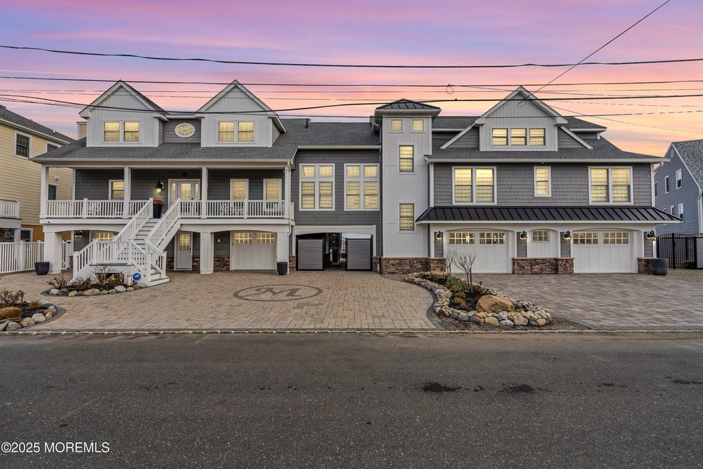 Toms River, New Jersey, 08753, United States, 8 Bedrooms Bedrooms, ,5.5 BathroomsBathrooms,Residential,Forsale,2004478